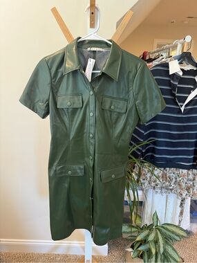 Alice + Olivia Dark Green Short-Sleeve Leather-Look Shirt Dress